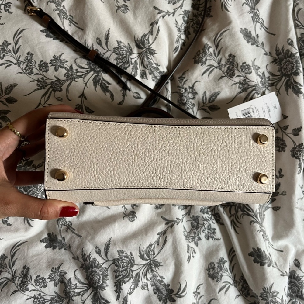 White Coach bag - Picture 5 of 8